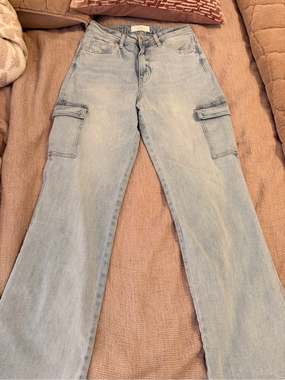 Light Wash Women's Cargo Flare Jeans - Unbranded